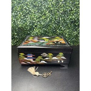 Vintage Black Lacquer Japanese Jewelry Musical Box Hand-painted With Key Works
